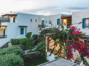 Andros Maisonettes