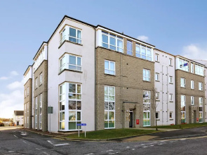 Amazing Aberdeen Home Close to the Coast