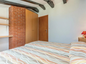 Amazing Home in Kastelir With Wifi and 2 Bedrooms