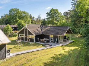 "Elita" - 1.7km from the sea in NE Jutland
