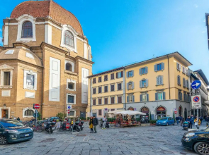 Lorenzo de' Medici Family Home