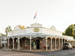 The Centennial Hotel Gulgong