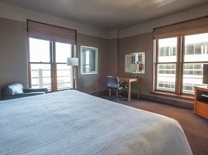 Magnolia Hotel Dallas Downtown