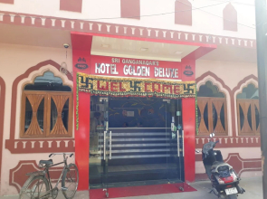 Hotel Golden Deluxe