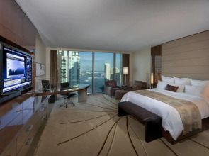 JW Marriott Marquis Miami