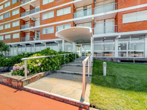 Oceana Suites Marenostrum ∙ Suite 612