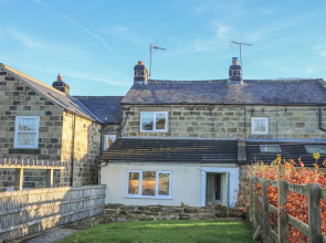7 Scarah Bank Cottages