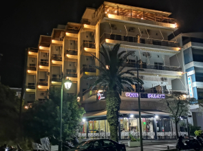 Hotel Petit Palais
