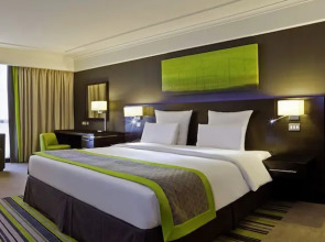 Pullman Dubai Creek City Centre Hotel & Residences