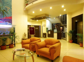 Hotel Orient Crown, Kolhapur