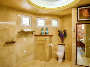 Luxury Master Suite With Beach, Ocean and Swimming Pool View