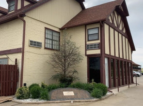 Executive Inn