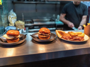 Publove The Rose & Crown