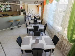 Гостиница «Зирка»