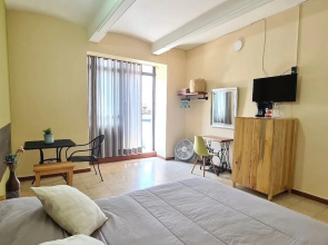 Hotel Galaxia