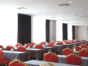 Wuhan Jiutong Haiyuan Hotel