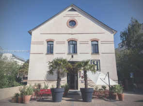 Le Magic Hall
