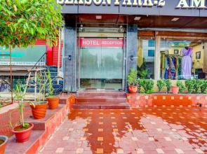 Fabhotel Season Park 2