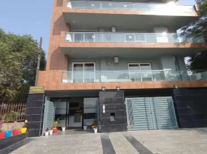 V Rooms