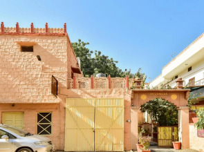 Hotel O Dev Villas Guest House