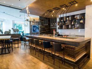 Media One Hotel Dubai