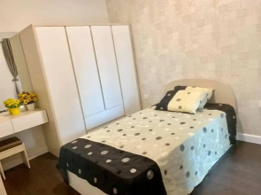 Chiip Apartment in Golden Mansion