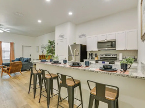 Walkable Downtown Labelle Apt w/ Private Balcony!