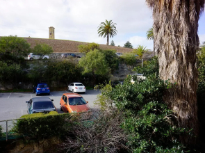 Studio 4 - ground floor Fremantle apartment