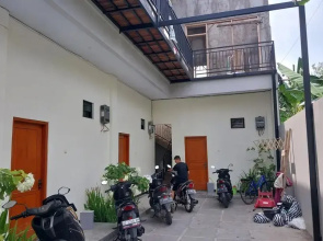 Nofrah House Syariah Mitra RedDoorz