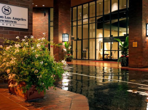 Sheraton Grand Los Angeles