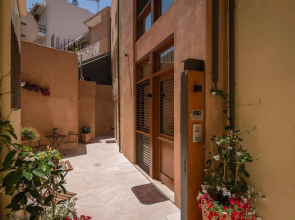 Neoria Houses
