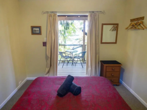 Hopewell Lodge