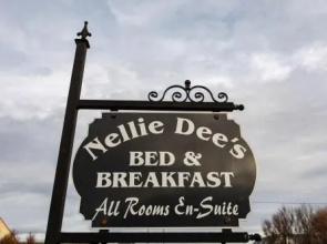 Nellie Dee's