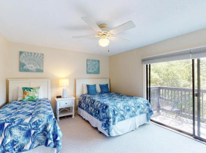 4 Hickory Cove Villa