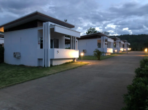 Loft House Homestay by OYO Rooms