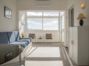 A28 - The Sea Wink Studio