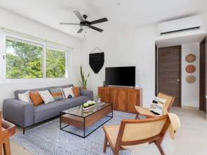 New Sunset Penthouse, scenic terrace, grill & Gym