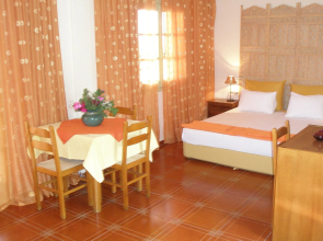 Ariadne Studios Skyros