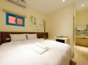 No. 18 Inn