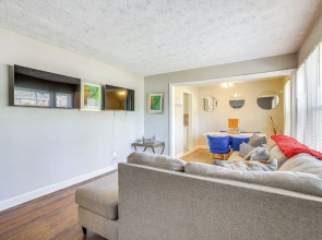 Pet-friendly Georgia Retreat w/ Fire Pit & Porch!