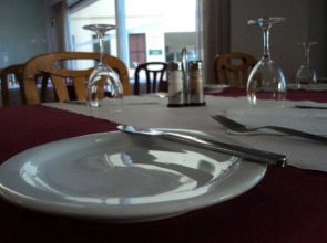 Parque Mourabel, Oasis Village, Pe do Lago