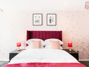 Central Massplaza 2 Bedroom Apartment - Parking & Balcony - Air Conditioned