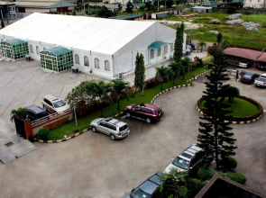 Villa Park Hotels