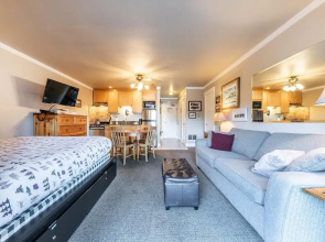 146 Bldg C 1 Bedroom Condo