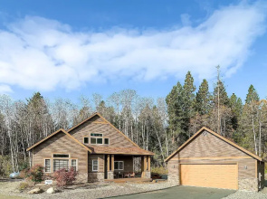 Roslyn Hideaway