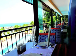 Illusion Beach Club Hotel +16 Only Adult