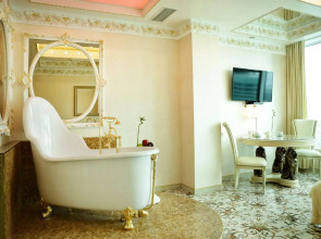 Отель «Империя-Сити»