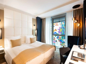 Best Western Premier Royal Blue - Adult Only