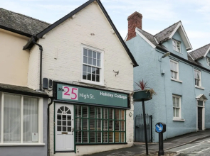 25 High Street