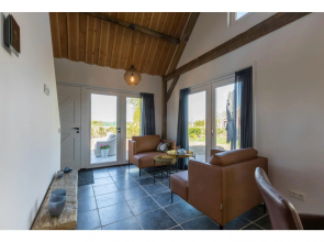 Holiday Home in Vrouwenpolder With Garden